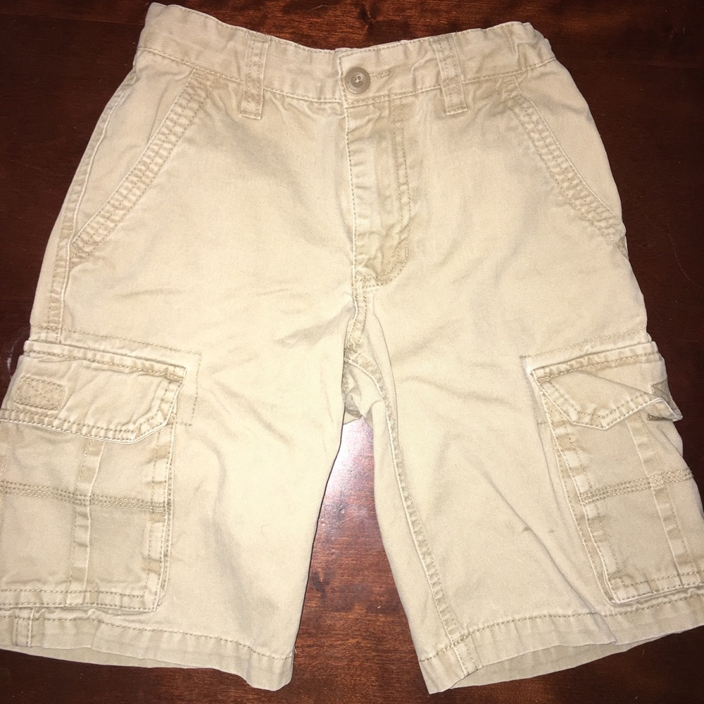 3 for 10$ 💋Old Navy Cargo Khaki Shorts, GUC